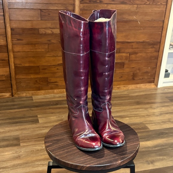 Source Unknown Deep Red Heeled Boots - Picture 3 of 9